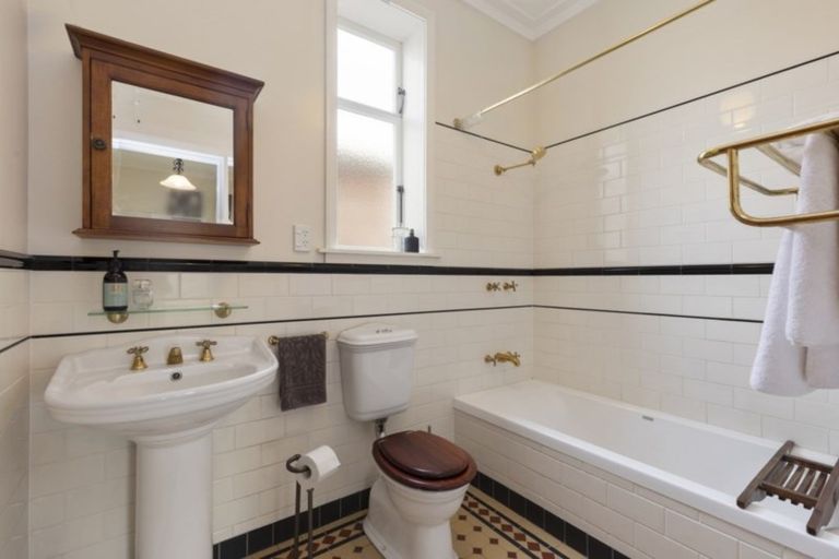 Photo of property in 2 Pilmuir Street, Hutt Central, Lower Hutt, 5010