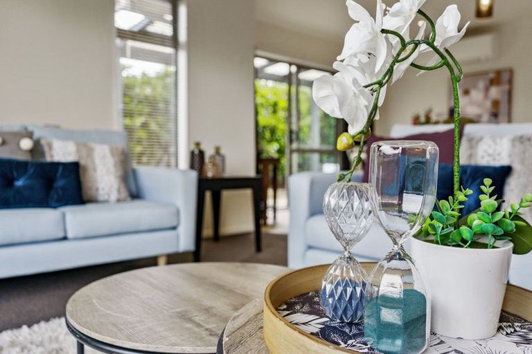 Photo of property in 10 Sackville Street, Martinborough, 5711