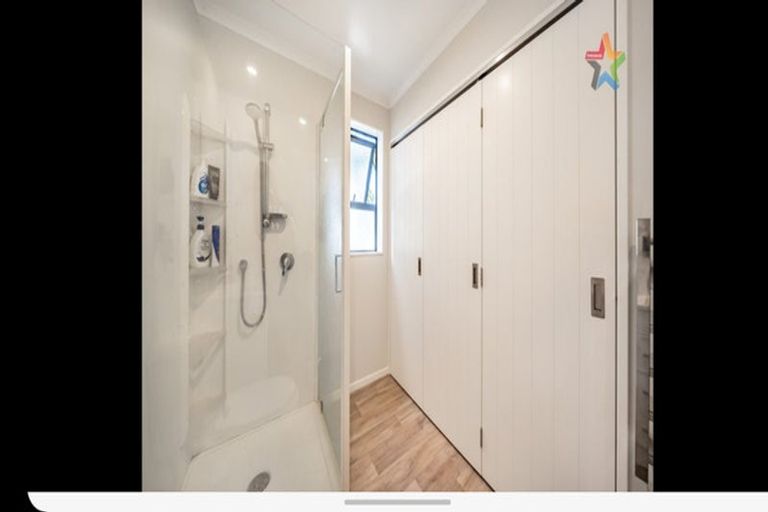 Photo of property in 394a Cambridge Terrace, Naenae, Lower Hutt, 5011