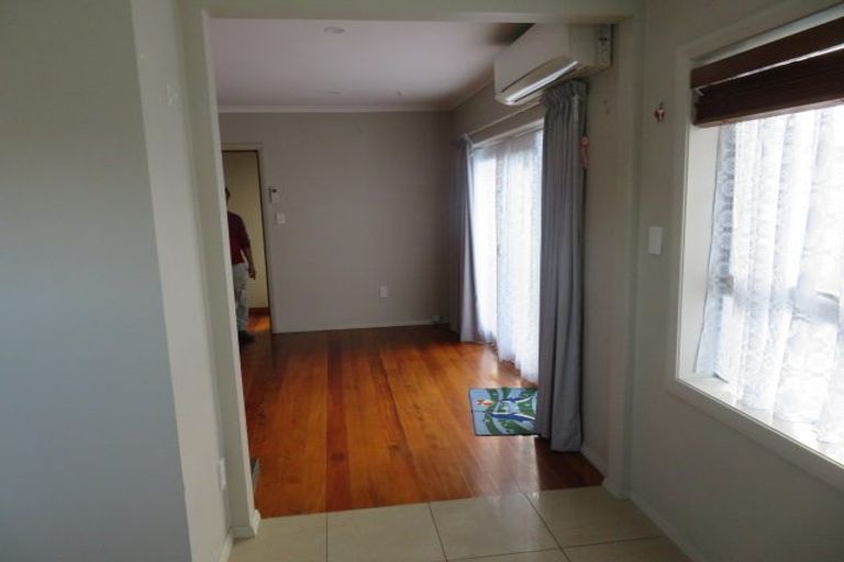 Photo of property in 58 Alma Crescent, Papakura, 2110