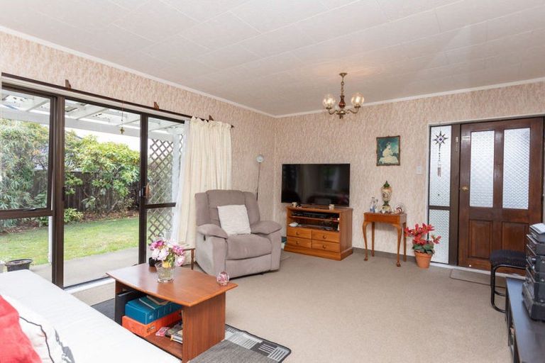 Photo of property in 11b Waterloo Street, Dannevirke, 4930