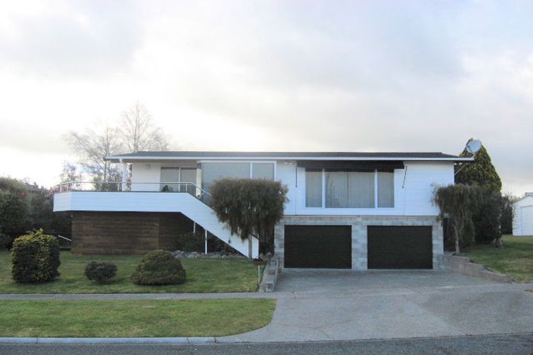 Photo of property in 30 Pokaka Crescent, Wharewaka, Taupo, 3330