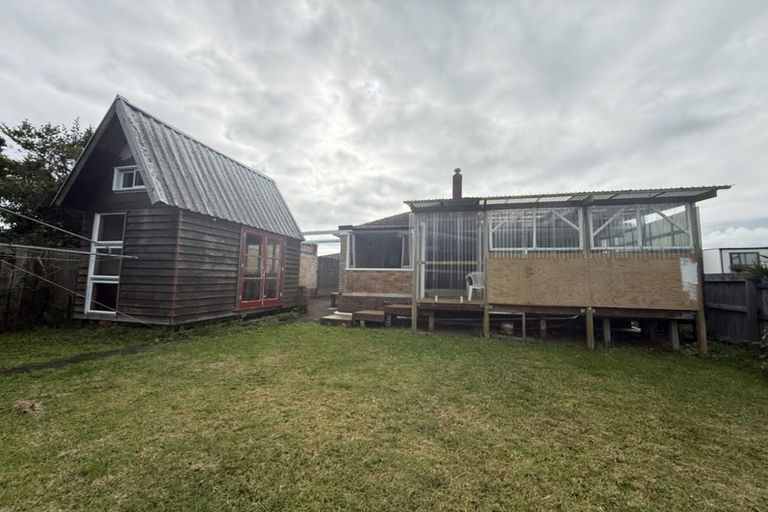 Photo of property in 186 Rangatira Road, Beach Haven, Auckland, 0626