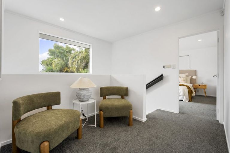 Photo of property in 36 Aldern Road, Massey, Auckland, 0614