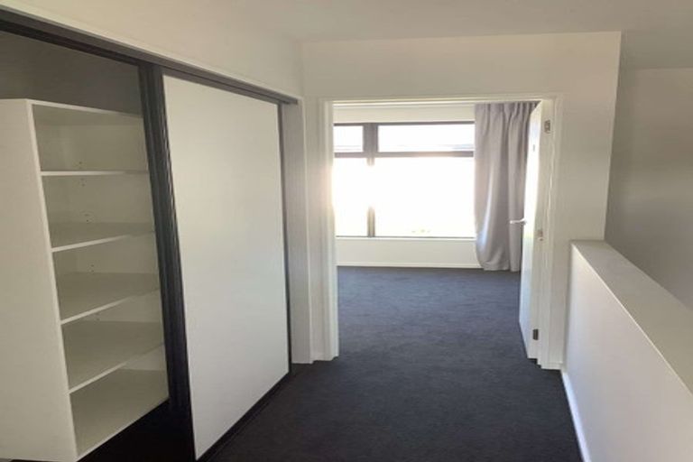 Photo of property in 2/677 Worcester Street, Linwood, Christchurch, 8062