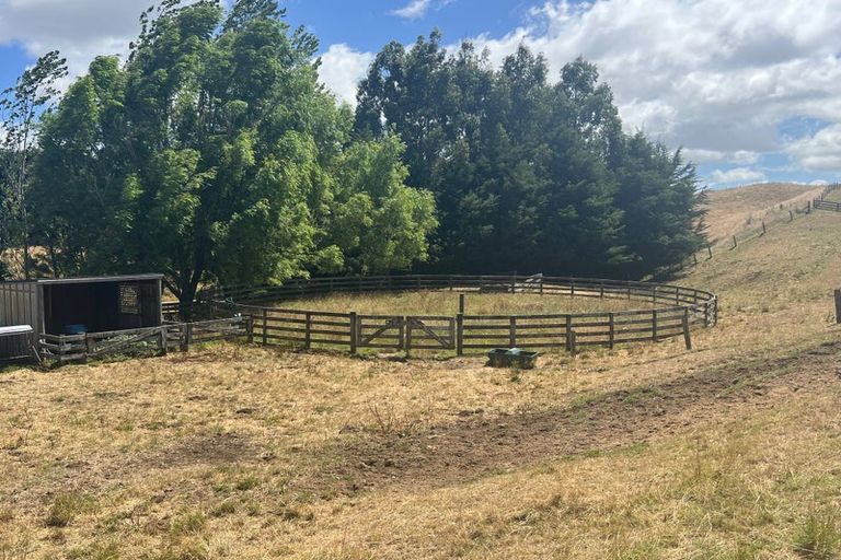 Photo of property in 12 Hepina Heights, Kinloch, Taupo, 3377