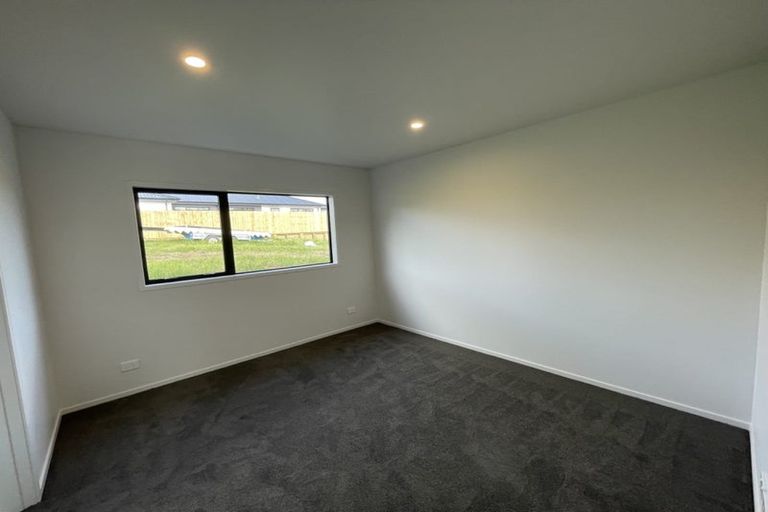 Photo of property in 25 Paihere Street, Huapai, Kumeu, 0810