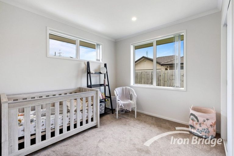 Photo of property in 8 Aviation Street, Takanini, 2112