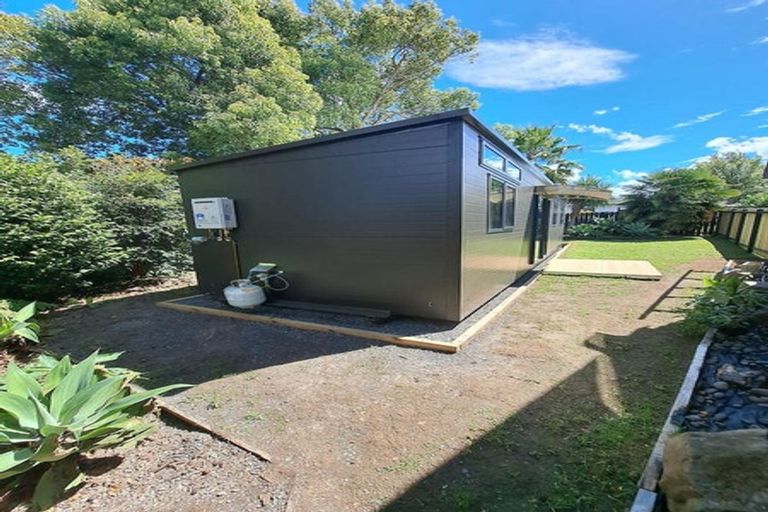Photo of property in 9 Snowden Place, Opaheke, Papakura, 2113