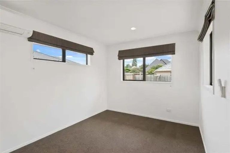 Photo of property in 11 Carlsen Street, Burwood, Christchurch, 8083