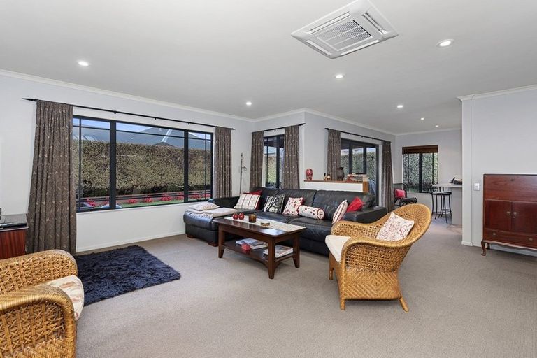 Photo of property in 45 Callum Brae Drive, Rototuna, Hamilton, 3210