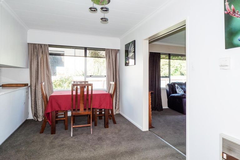 Photo of property in 25b Leonard Street, Waimate, 7924