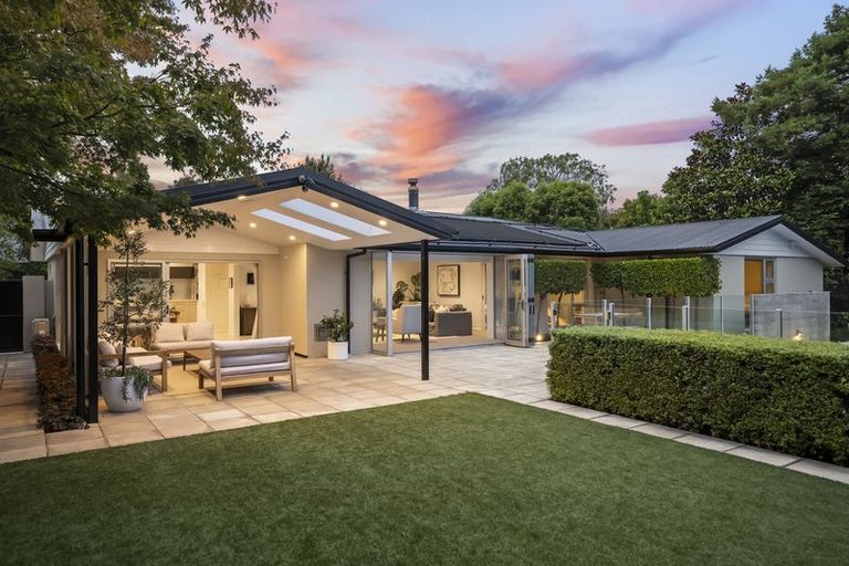 Photo of property in 89b Memorial Avenue, Ilam, Christchurch, 8053