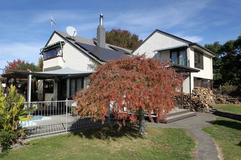 Photo of property in 802 Collinge Road, Mayfair, Hastings, 4122