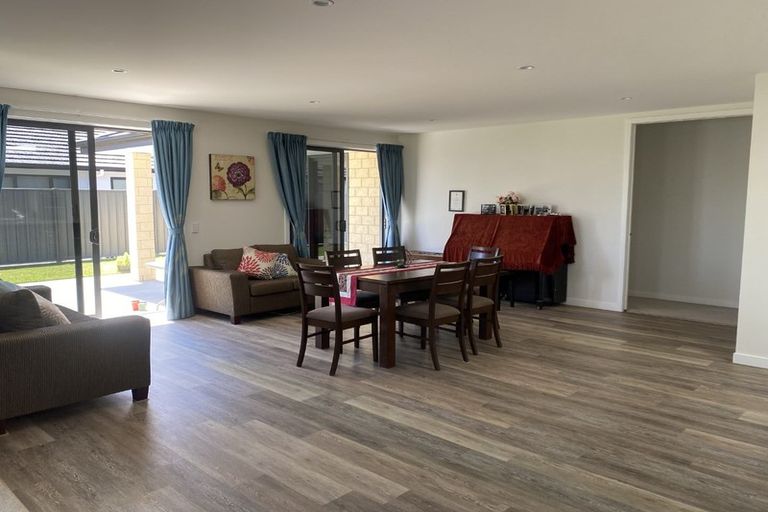 Photo of property in 7 Benmore Place, Poraiti, Napier, 4112