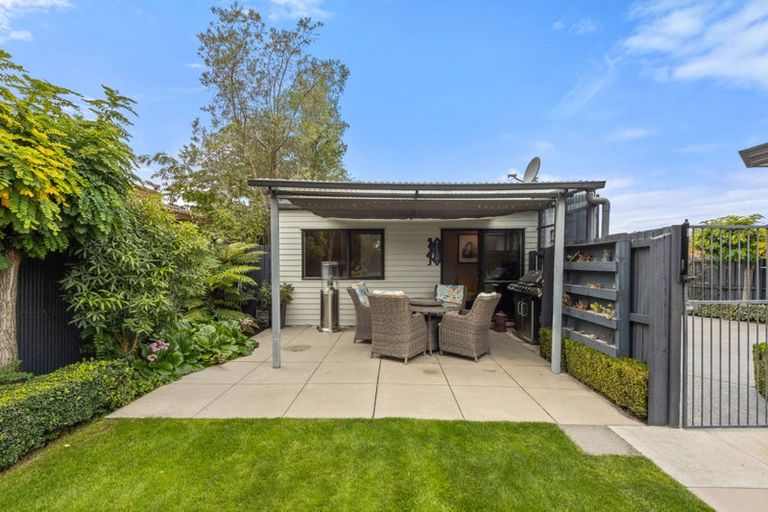 Photo of property in 4 Hegan Place, Rangiora, 7400