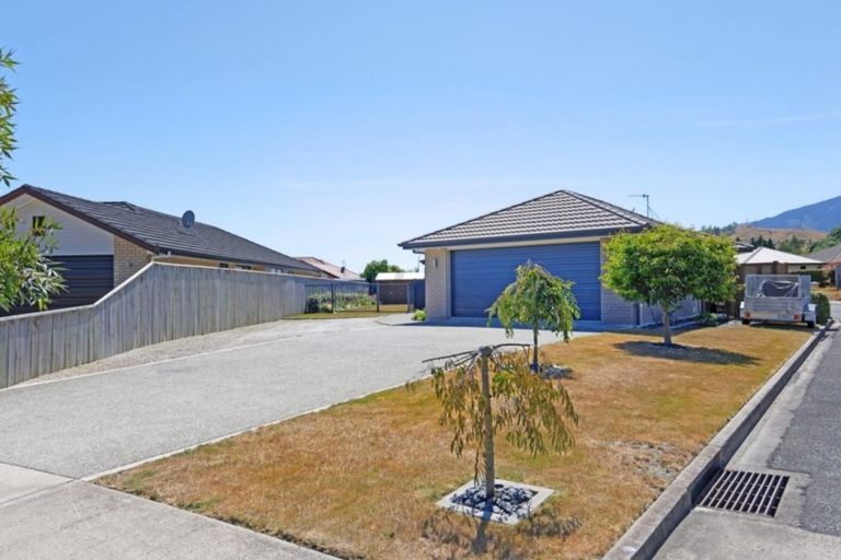 Photo of property in 23 Taranaki Place, Richmond, 7020