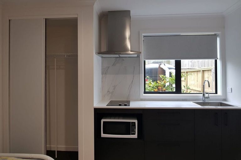 Photo of property in 9 Yulia Road, Flat Bush, Auckland, 2016