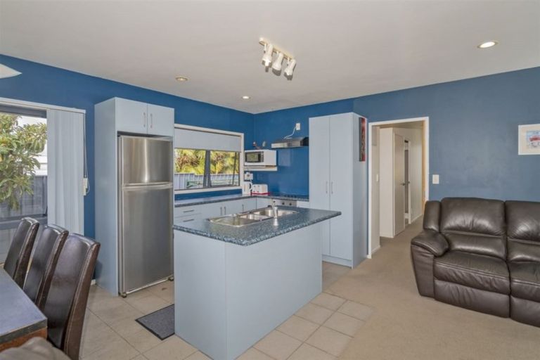 Photo of property in 43 Park Lane, Whitianga, 3510