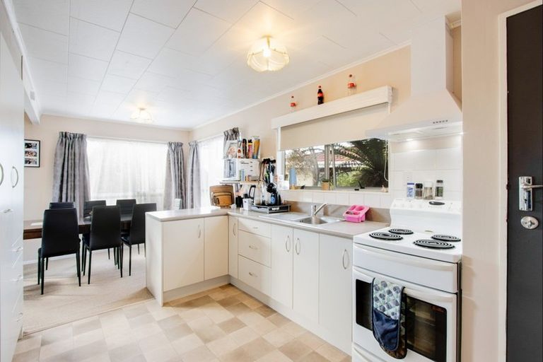 Photo of property in 39 Fife Crescent, Tamatea, Napier, 4112