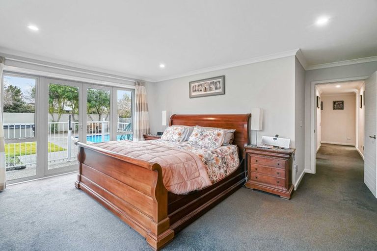 Photo of property in 12 Heaphy Court, Rolleston, 7614