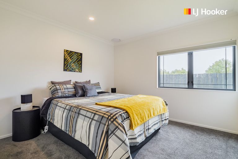 Photo of property in 34 Sunninghurst Drive, Fairfield, Dunedin, 9018