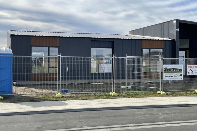 Photo of property in 12 Steggall Road, Rangiora, 7400
