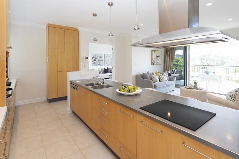 Photo of property in 4a Cleary Terrace, Cockle Bay, Auckland, 2014