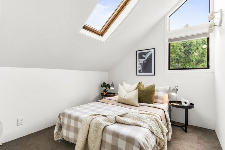 Photo of property in 2/49 Mozeley Avenue, Devonport, Auckland, 0624