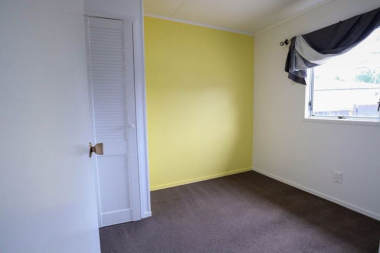 Photo of property in 12 Secretariat Place, Randwick Park, Auckland, 2105