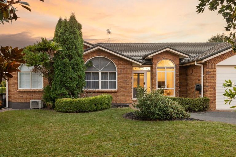 Photo of property in 7 Guernsey Place, Grandview Heights, Hamilton, 3200