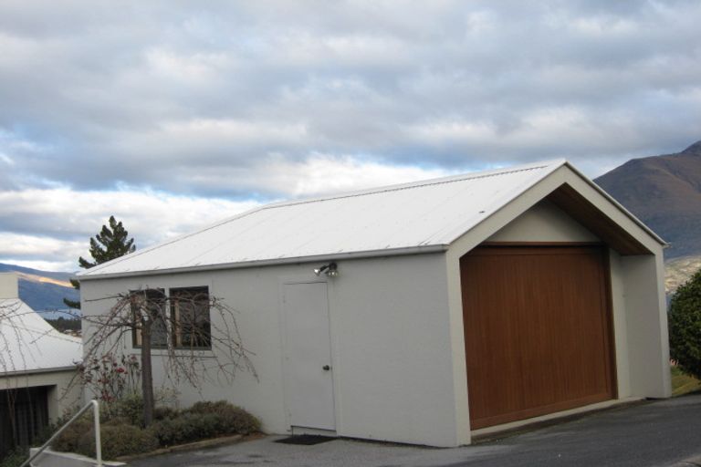 Photo of property in 3 Sunrise Lane, Queenstown, 9300