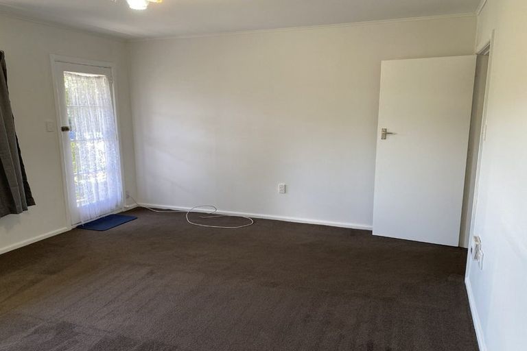 Photo of property in 4/9a Curletts Road, Sockburn, Christchurch, 8042