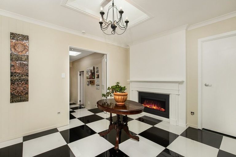 Photo of property in 5a Grevillea Court, Totara Heights, Auckland, 2105