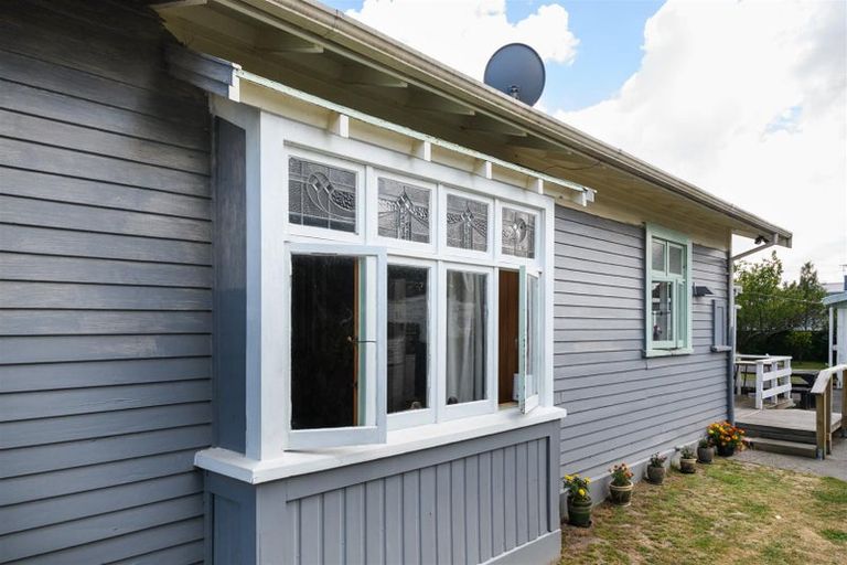 Photo of property in 14 Hunia Street, Marton, 4710