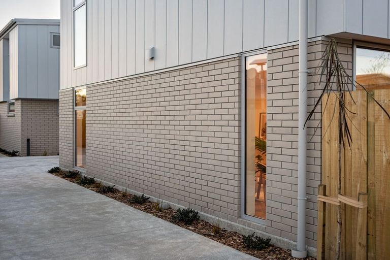 Photo of property in 6/243 Lyttelton Street, Spreydon, Christchurch, 8024