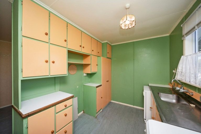 Photo of property in 10 Tohu Place, Spotswood, New Plymouth, 4310