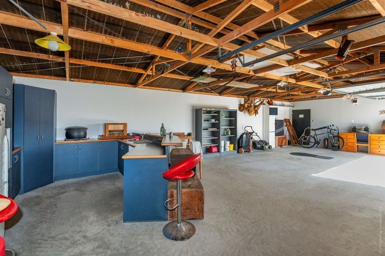 Photo of property in 38 Breezes Road, Avondale, Christchurch, 8061