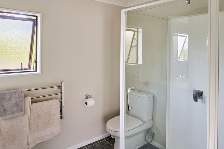 Photo of property in 22 Staysail Place, Whitby, Porirua, 5024