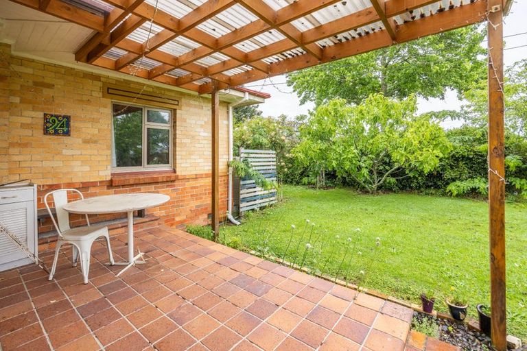 Photo of property in 94 Galloway Street, Hamilton East, Hamilton, 3216