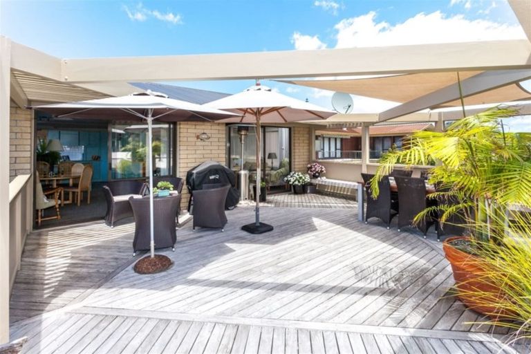 Photo of property in 24 Dunlop Drive, Pauanui, Hikuai, 3579