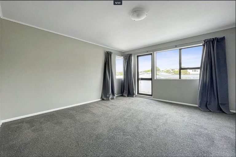 Photo of property in 128 Ironside Road, Johnsonville, Wellington, 6037