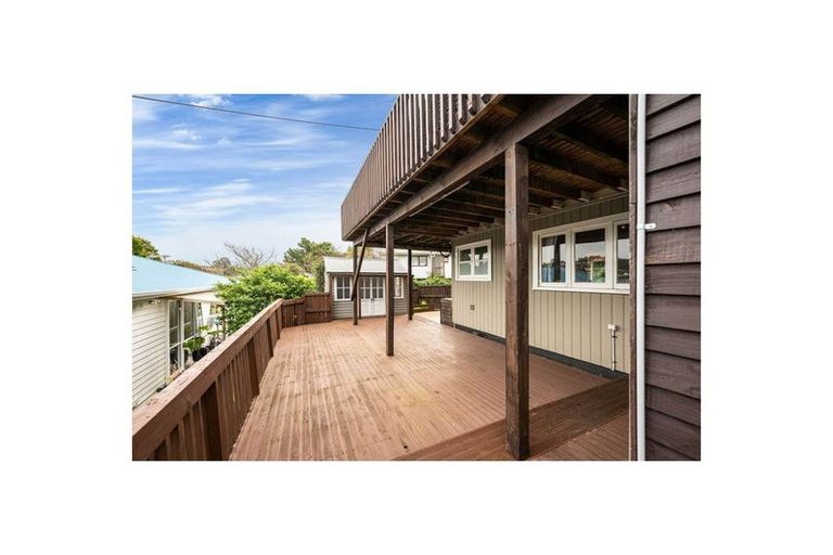 Photo of property in 628 Whangaparaoa Road, Stanmore Bay, Whangaparaoa, 0932