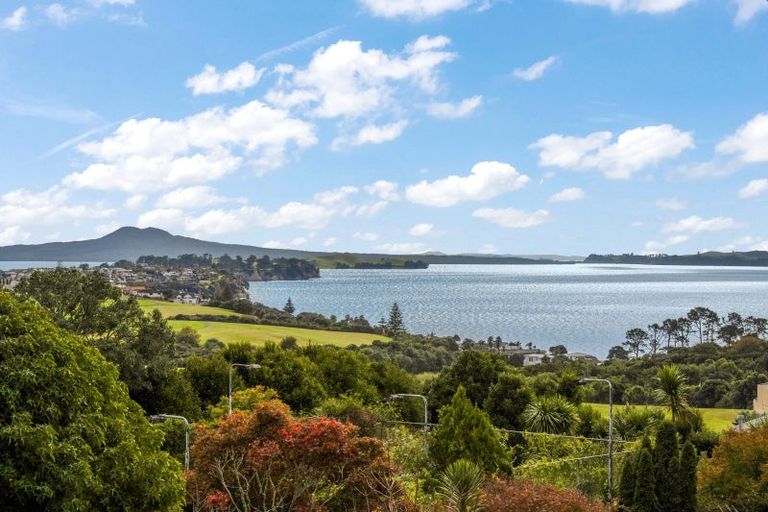 Photo of property in 122 Macleans Road, Bucklands Beach, Auckland, 2014