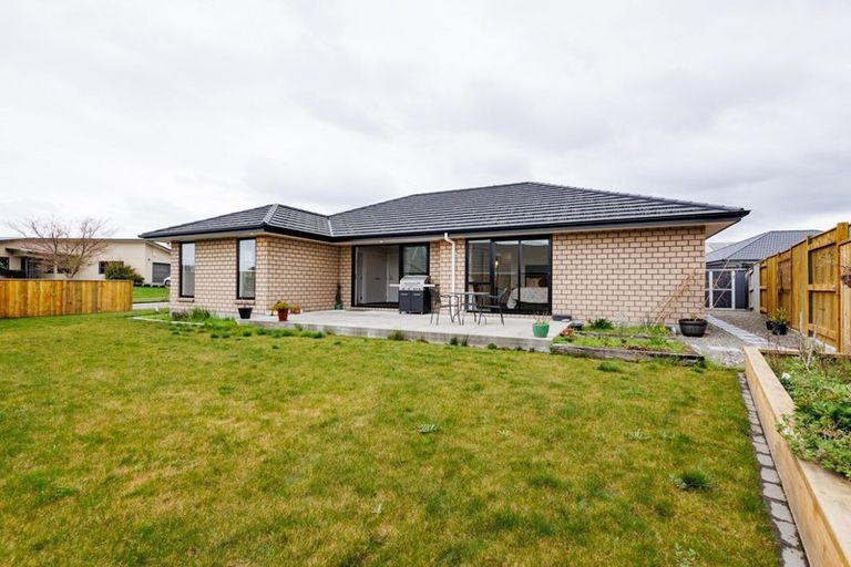 Photo of property in 6 Varsity Heights, Fitzherbert, Palmerston North, 4410