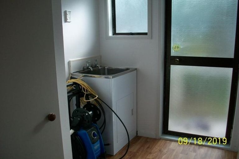 Photo of property in 2/19 Brook Street, Milford, Auckland, 0620