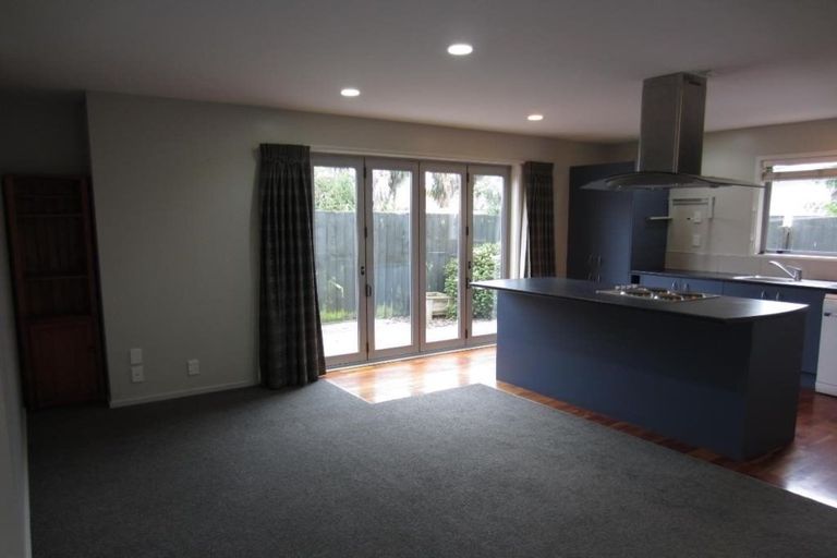 Photo of property in 5 Olympic Lane, Edgeware, Christchurch, 8013