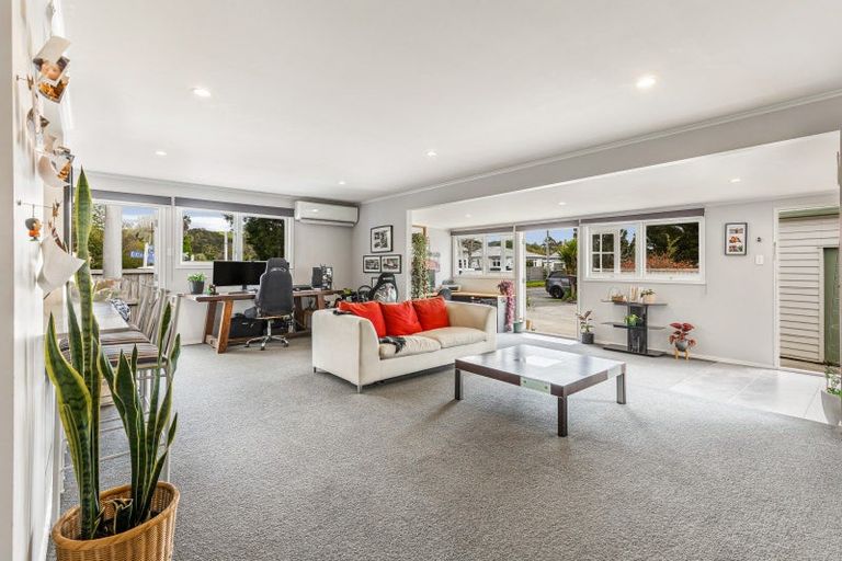 Photo of property in 6 Cane Road, Waimauku, 0812