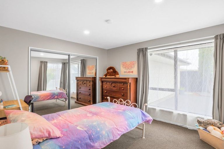 Photo of property in 3 Hunt Lane, Avondale, Christchurch, 8061