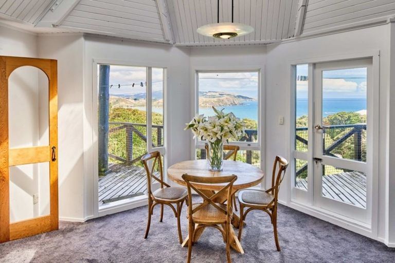 Photo of property in 29 The Track, Plimmerton, Porirua, 5026